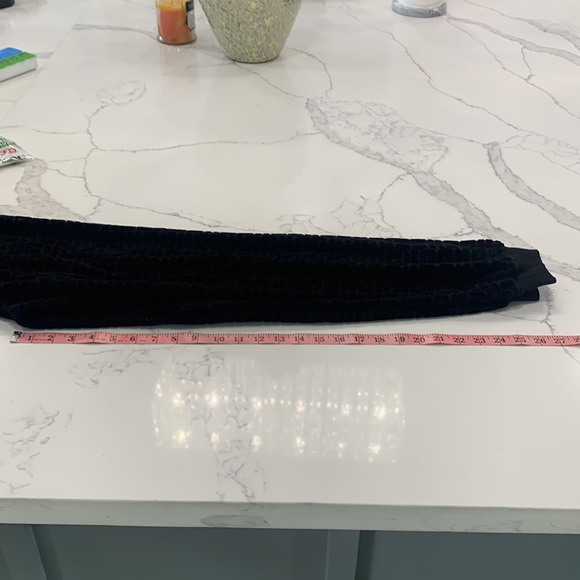 Guess Black Cut Out G Velour Joggers Size XS (567) - Picture 5 of 11